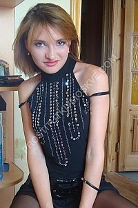 Галя, метро Каховская
