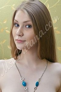 Нина, метро Добрынинская Нина, метро Добрынинская