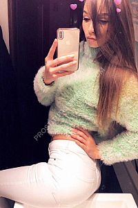 маша, метро Спартак маша, метро Спартак