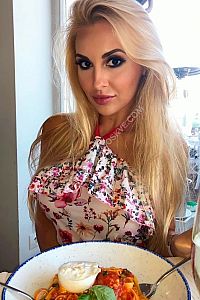 лена, метро Киевская