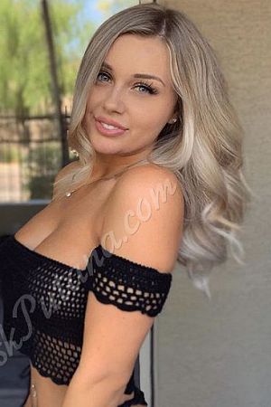 Даша, метро Новоясеневская
