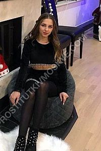 Анжелла, метро Новокосино